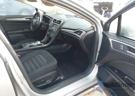 2017 Ford Fusion Hybrid Se z USA, uszkodzony, nr VIN 3FA6P0LU5HR315074